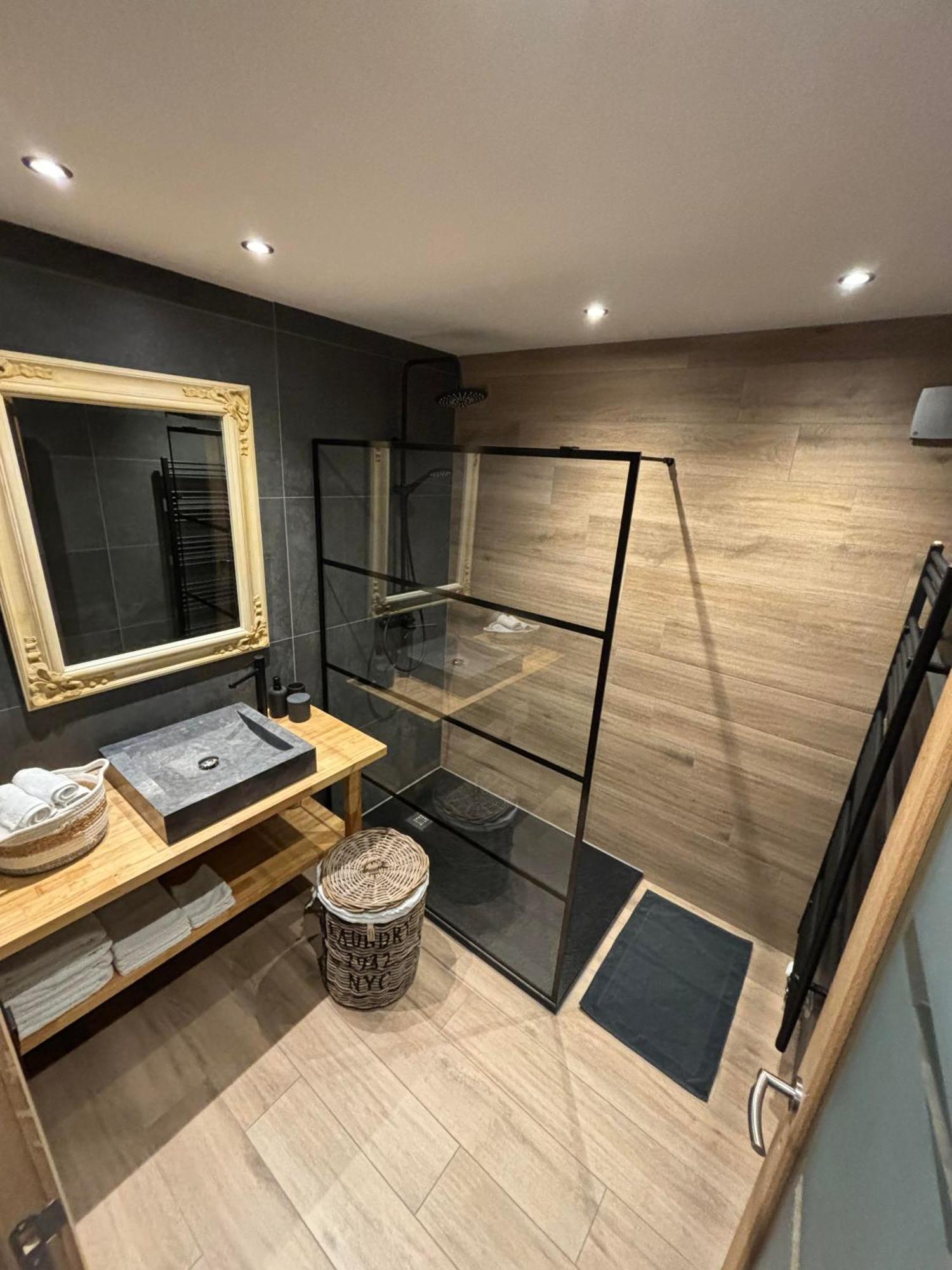 Guesthouse 66 Ломел Екстериор снимка